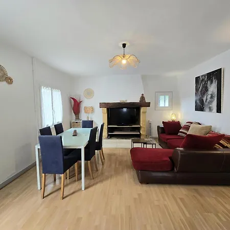 Maison Familiale Avec Jardin A - Fr-1-616-549 *